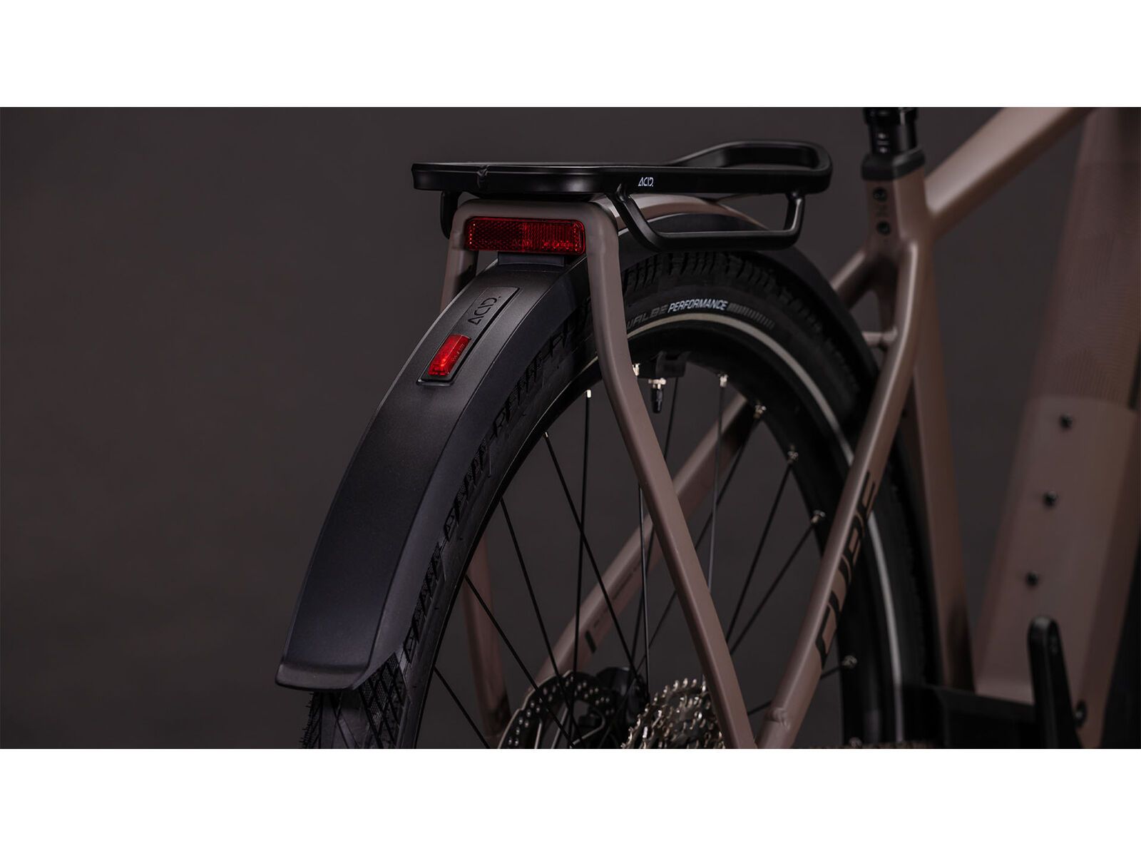 Cube Kathmandu Hybrid EXC 800, cedar´n´chrome