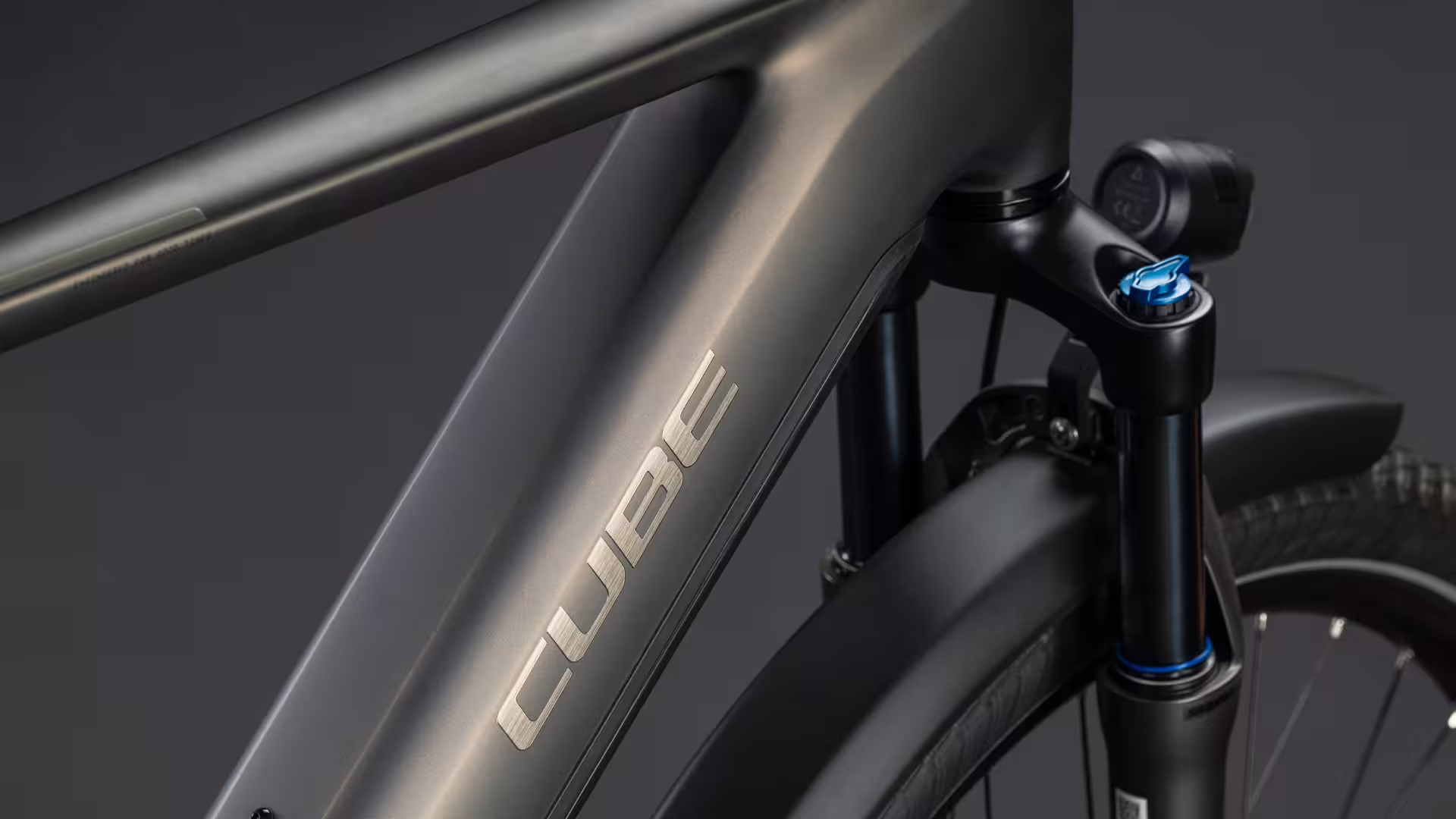 Cube Touring Hybrid Comfort SLX 800