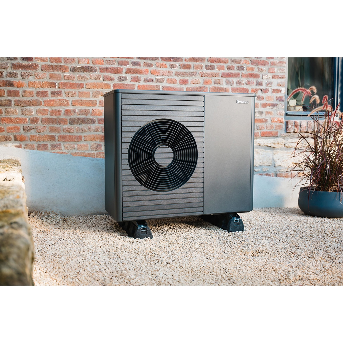 Vaillant aroTHERM plus VWL 55/8.1 A Luft-Wasser-Wärmepumpe 5 kW, Monoblock, 230 V