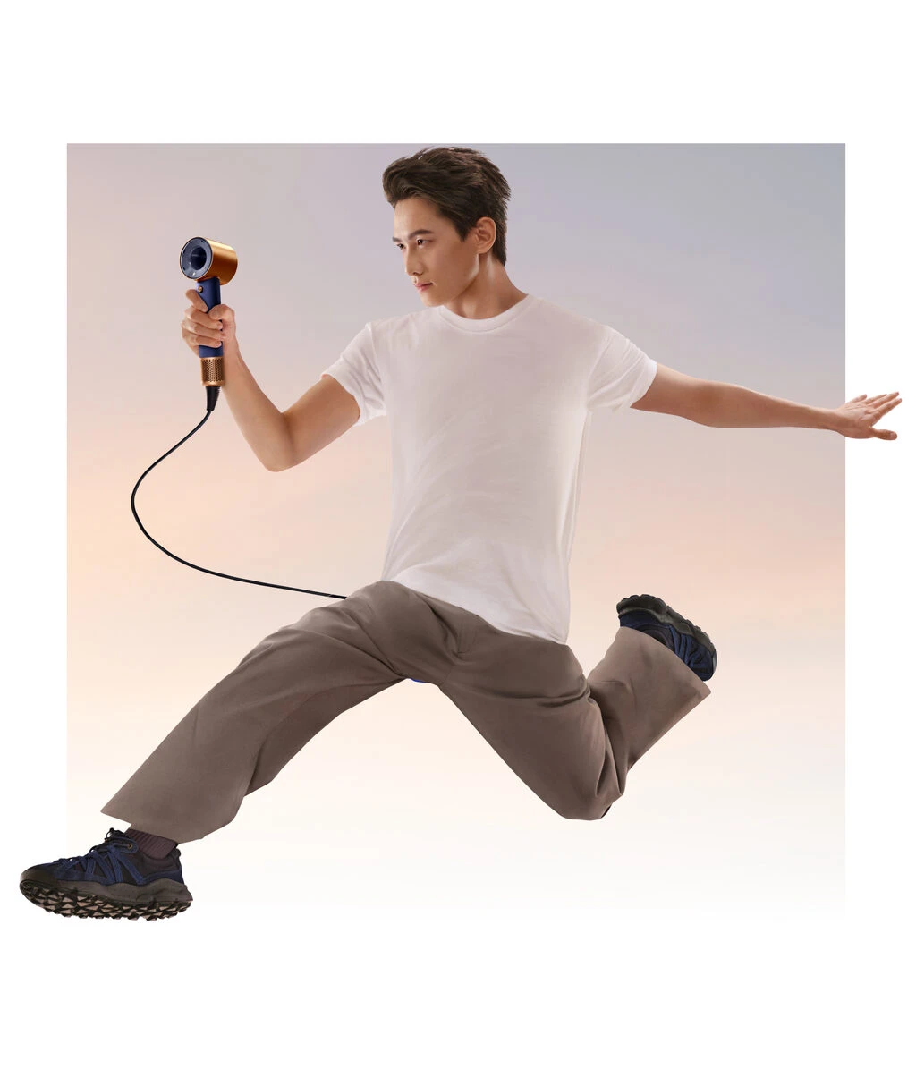 Dyson Supersonic Travel Haartrockner 2026 Nachtblau/Kupfer