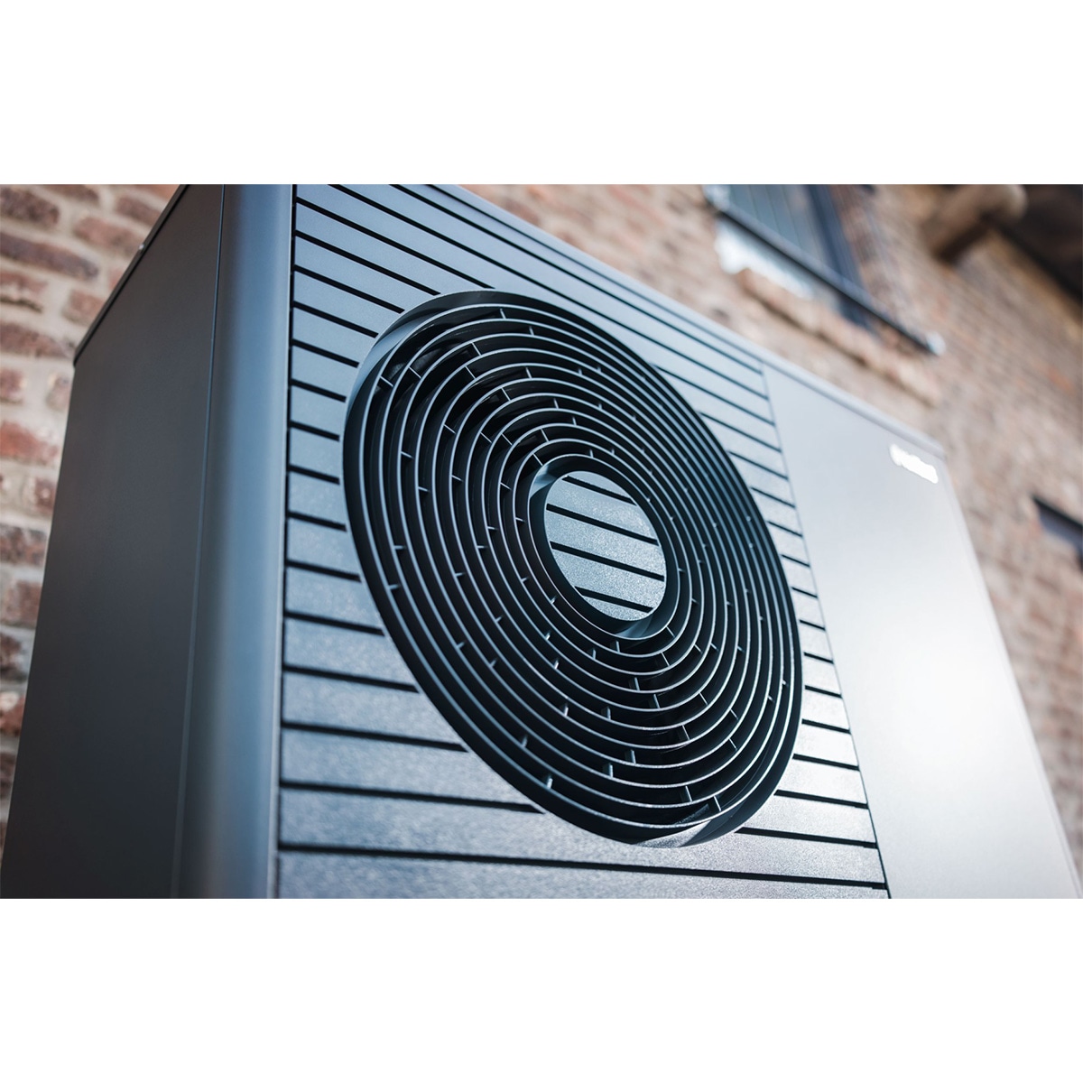 Vaillant Heizungswärmepumpe Luft/Wasser aroTHERM plus VWL 75/8.1 A 230V