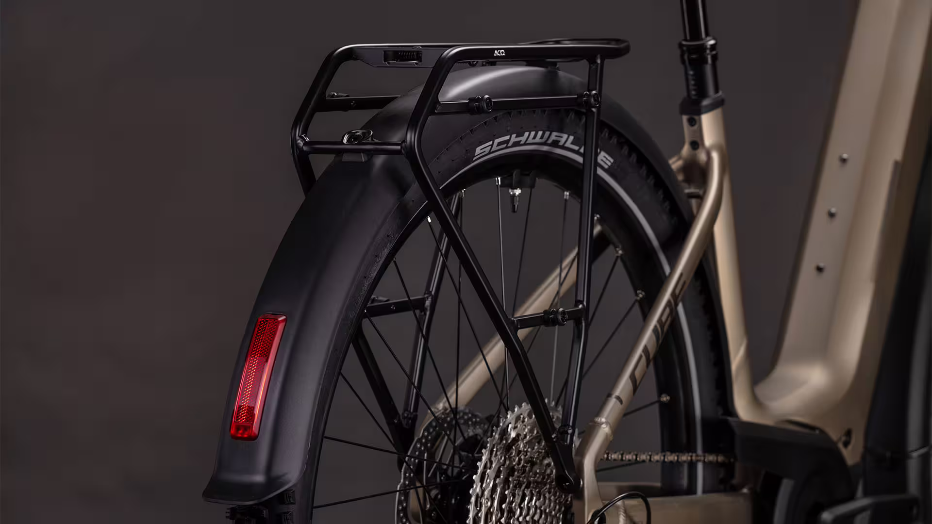 Cube Nuride Hybrid Pro 800 Easy Entry